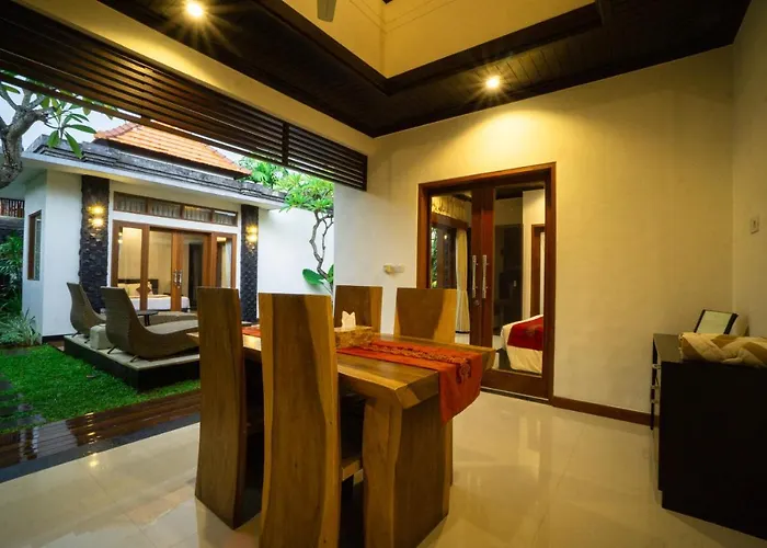 Villa Kayu Suar Bali Luxury &