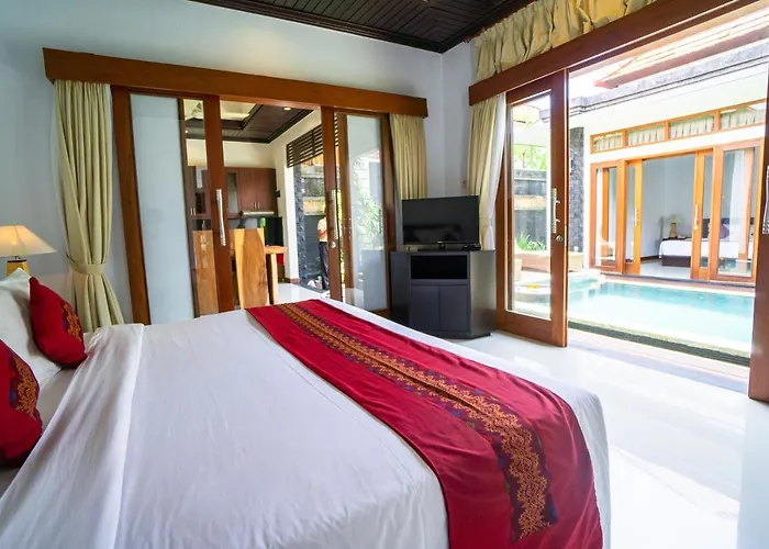 Kayu Suar Bali Luxury & Villa Sanur (Bali)