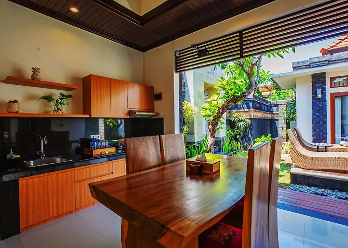 Kayu Suar Bali Luxury & Villa Sanur (Bali)