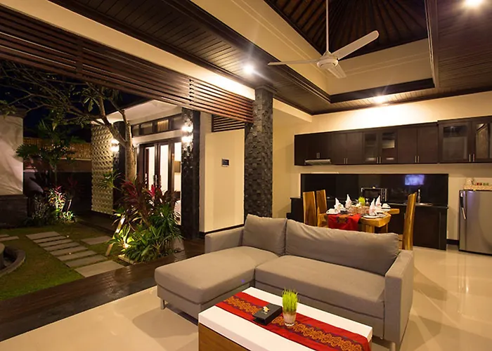 Villa Kayu Suar Bali Luxury &