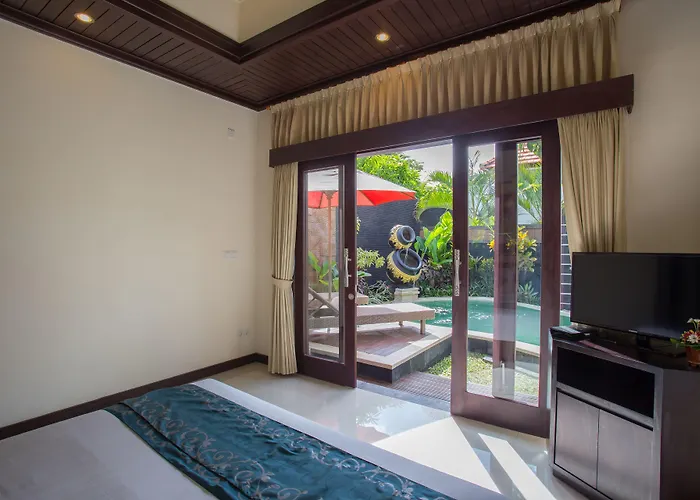 Kayu Suar Bali Luxury & *