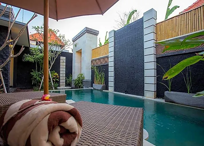 Villa Kayu Suar Bali Luxury &