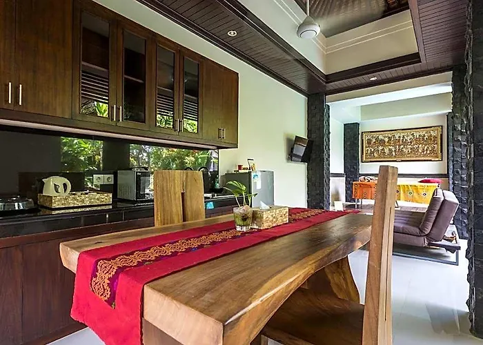 Villa Kayu Suar Bali Luxury &
