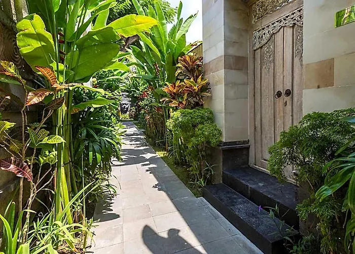Kayu Suar Bali Luxury &