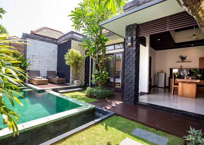 Kayu Suar Bali Luxury & Villa Sanur (Bali)