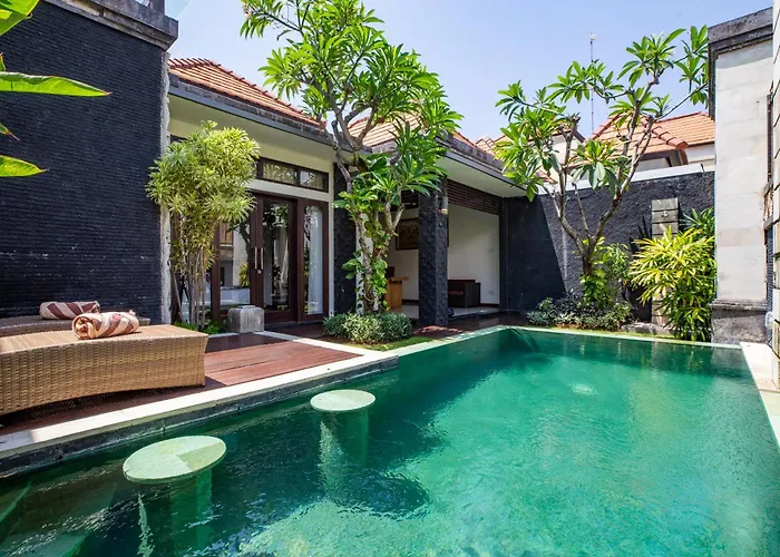 Kayu Suar Bali Luxury & Sanur (Bali)